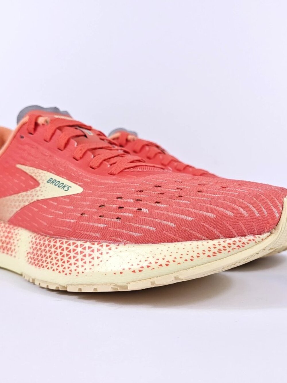 Brooks Hyperion Tempo Womens 9 Lightweight Speed Road Running Shoes Orange